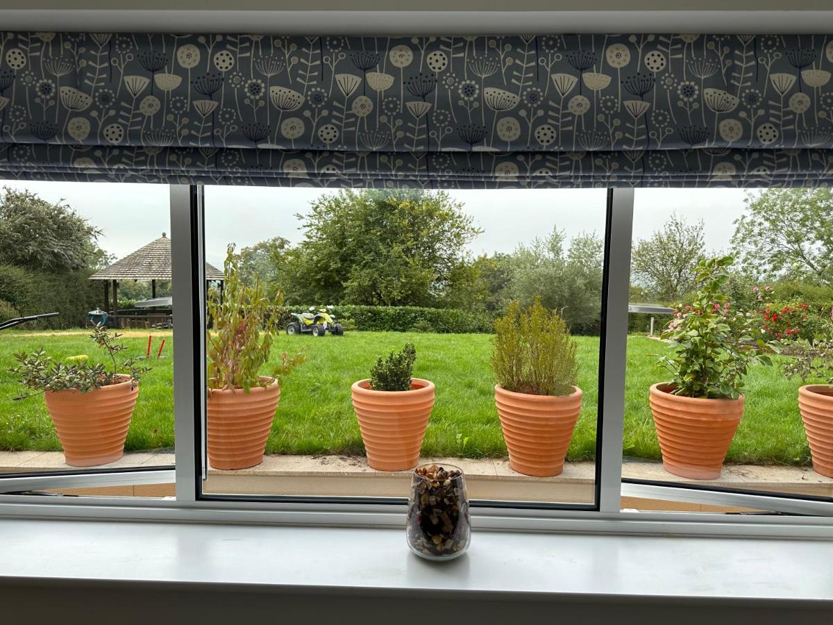 Glastonbury Vista Екстериор снимка